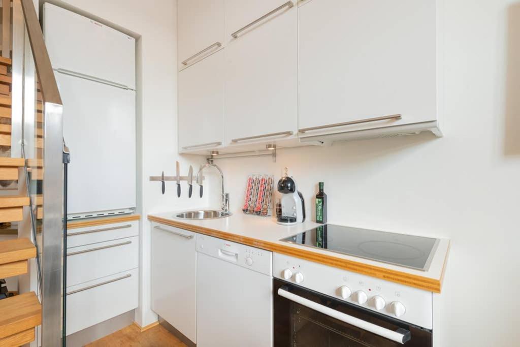 Nordic Host Luxury Apts - Prinsens Gate - Large Mezzanine Studio Осло Экстерьер фото
