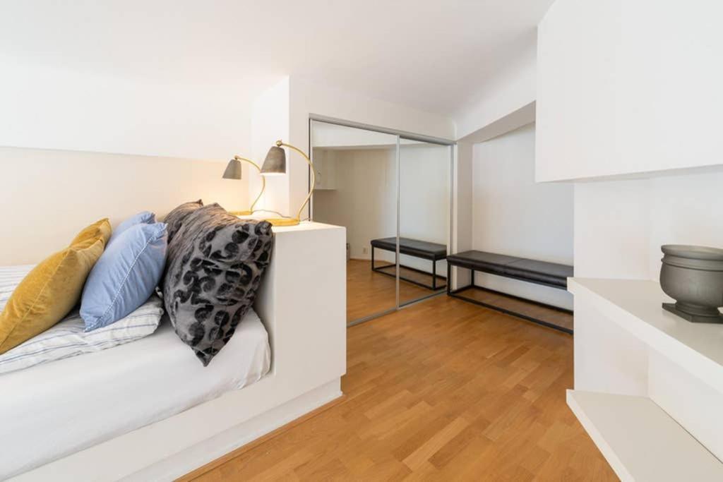 Nordic Host Luxury Apts - Prinsens Gate - Large Mezzanine Studio Осло Экстерьер фото